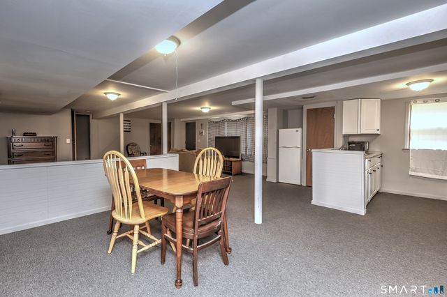 195 Emerald Place, Stratford, CT 06614