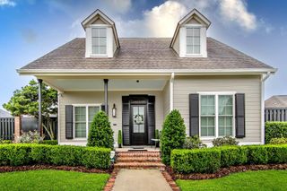 124 Rue Pelletier, Thibodaux, LA 70301
