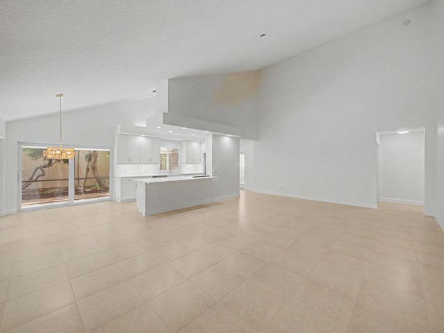 303 LEEWARD Drive, Jupiter, FL 33477