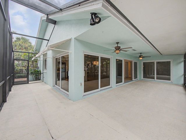 303 LEEWARD Drive, Jupiter, FL 33477