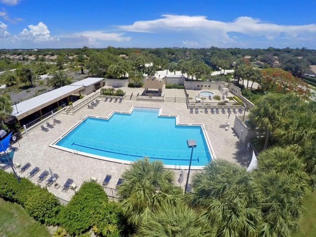 303 LEEWARD Drive, Jupiter, FL 33477