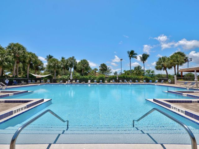 303 LEEWARD Drive, Jupiter, FL 33477
