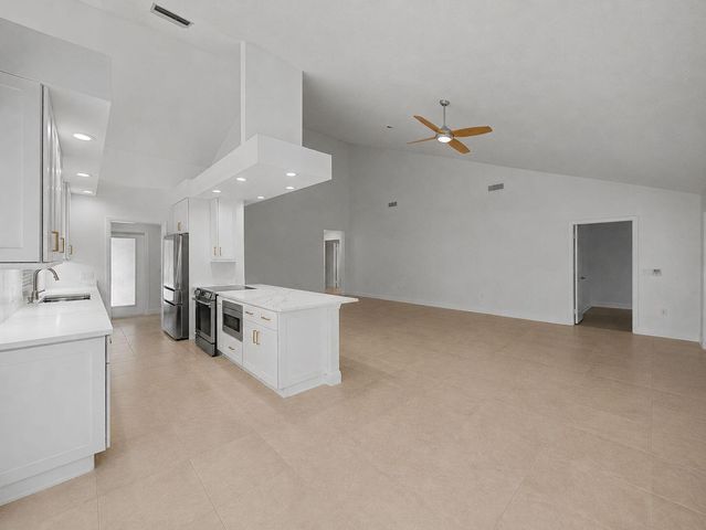 303 LEEWARD Drive, Jupiter, FL 33477