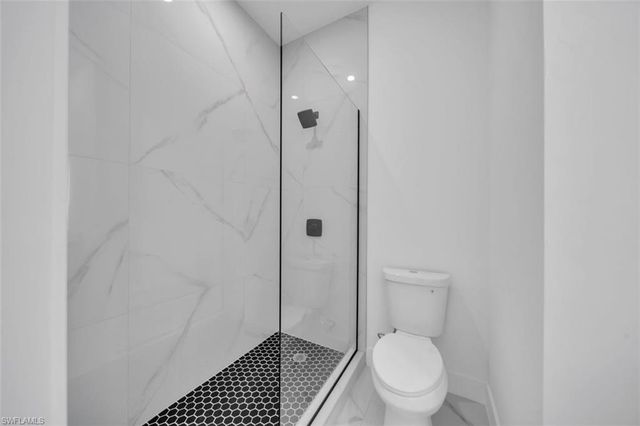 637 Summit AVE S, Lehigh Acres, FL 33974