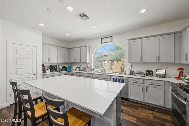 2912 N RAVEN --, Mesa, AZ 85207