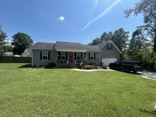 49 Rebecca Ln, W, Estill Springs, TN 37330