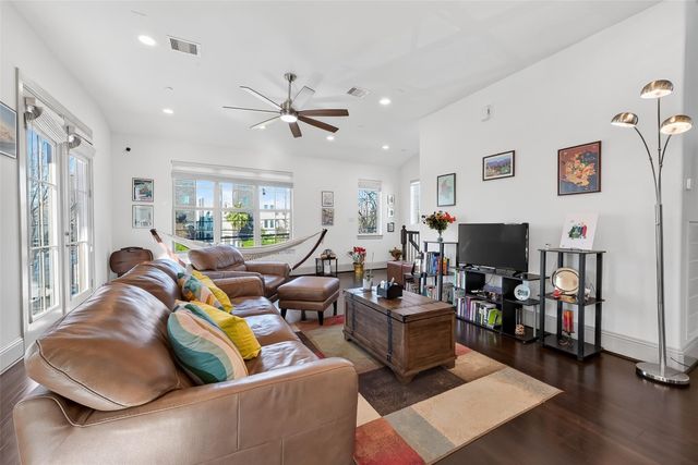 1621 Rosewood Street, Houston, TX 77004