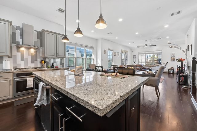 1621 Rosewood Street, Houston, TX 77004