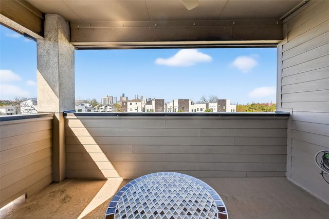 1621 Rosewood Street, Houston, TX 77004