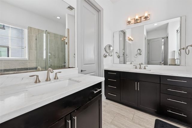 1621 Rosewood Street, Houston, TX 77004