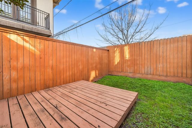 1621 Rosewood Street, Houston, TX 77004