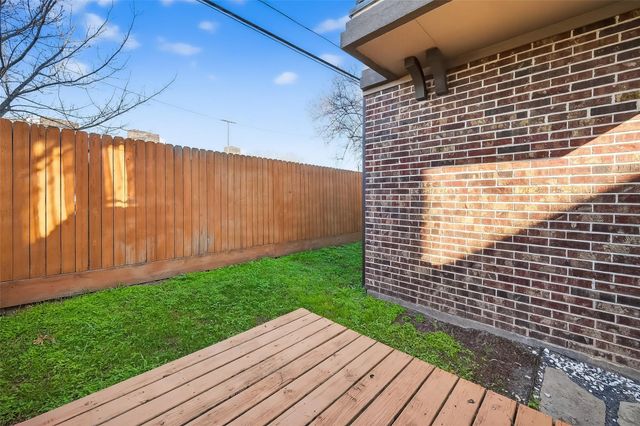 1621 Rosewood Street, Houston, TX 77004