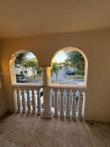 13775 SW 160th St 16, Miami, FL 33177