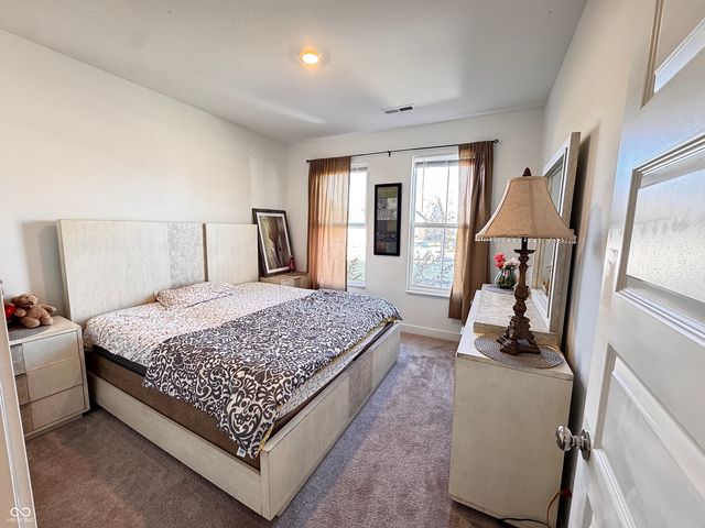 201 Underland Circle, Westfield, IN 46074