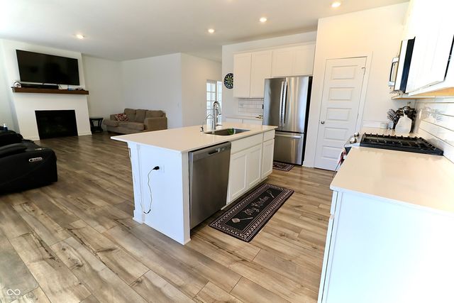 201 Underland Circle, Westfield, IN 46074