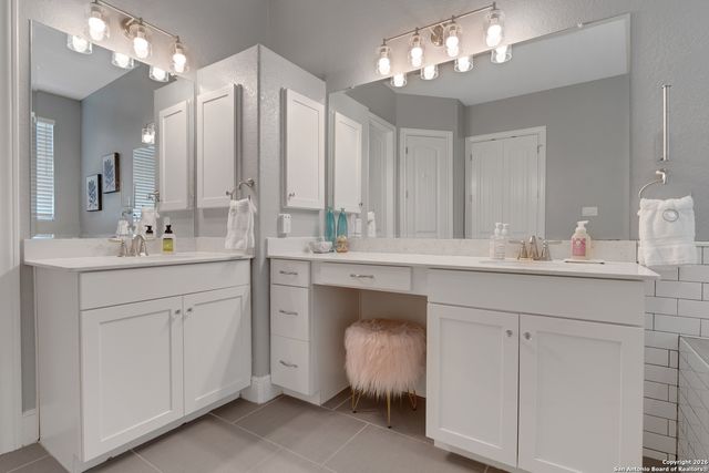 28906 Balcones Crk, Boerne, TX 78006