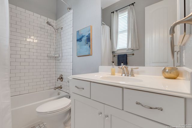 28906 Balcones Crk, Boerne, TX 78006