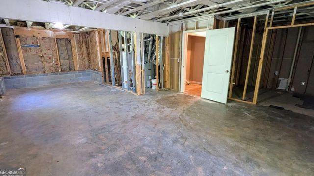 510 Ward Road, Ellenwood, GA 30294