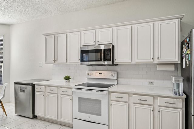 5118 Royal Bay Drive, Rowlett, TX 75089