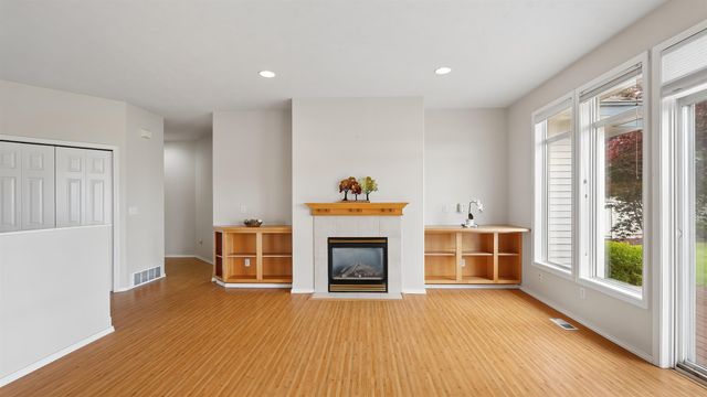 522 S Shelley Lake Ln, Spokane Valley, WA 99037