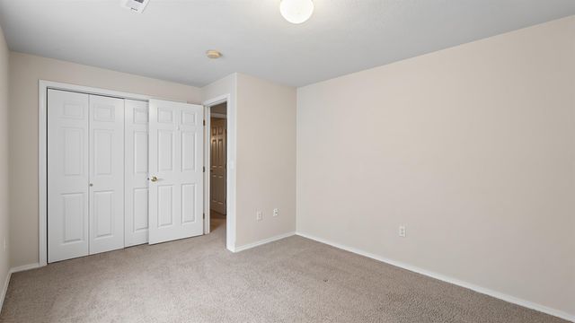 522 S Shelley Lake Ln, Spokane Valley, WA 99037