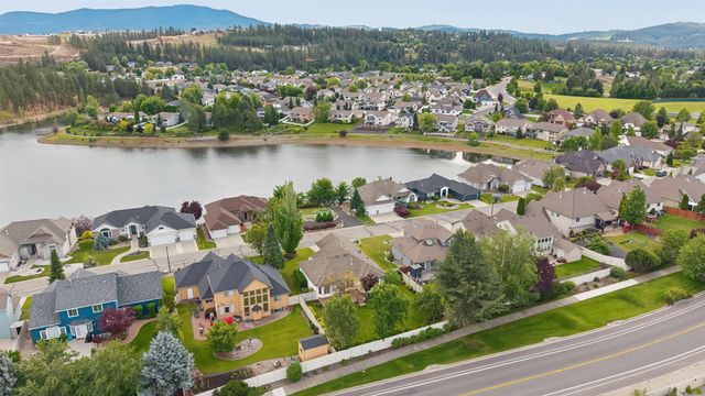 522 S Shelley Lake Ln, Spokane Valley, WA 99037