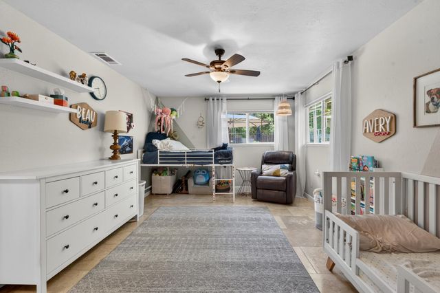 7200 Maretha St, Citrus Heights, CA 95610