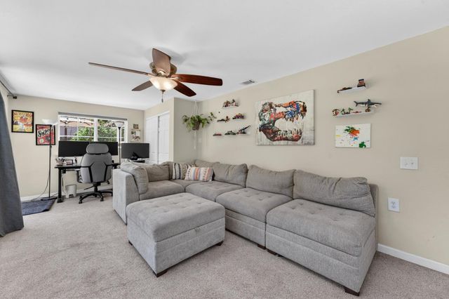 7200 Maretha St, Citrus Heights, CA 95610