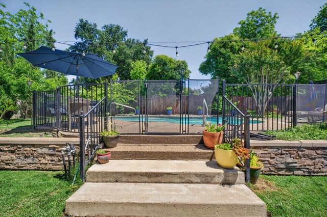 7200 Maretha St, Citrus Heights, CA 95610