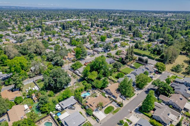 7200 Maretha St, Citrus Heights, CA 95610