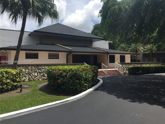 7765 SW 86th St F2-208, Miami, FL 33143