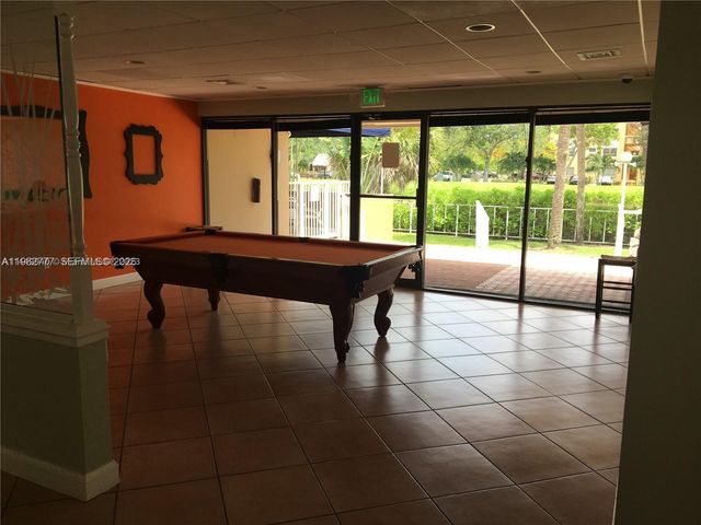 7765 SW 86th St F2-208, Miami, FL 33143