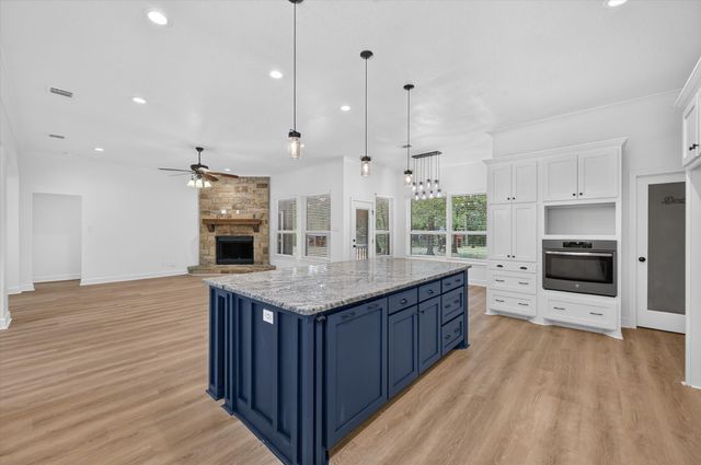6660 County Road 319, Alvarado, TX 76009