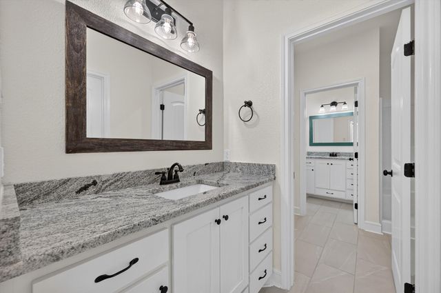 6660 County Road 319, Alvarado, TX 76009