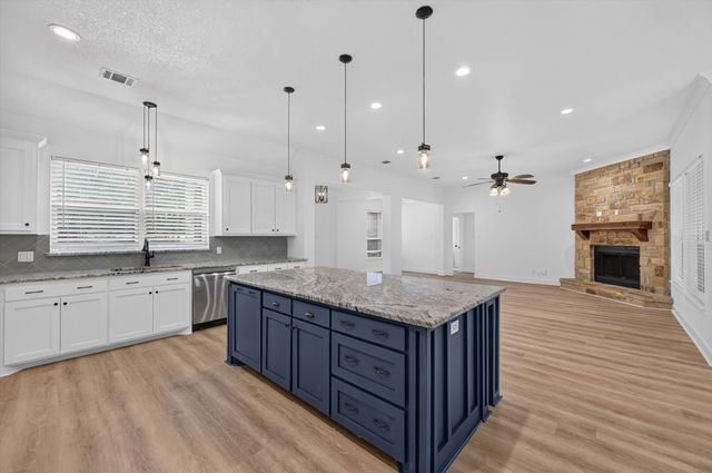 6660 County Road 319, Alvarado, TX 76009