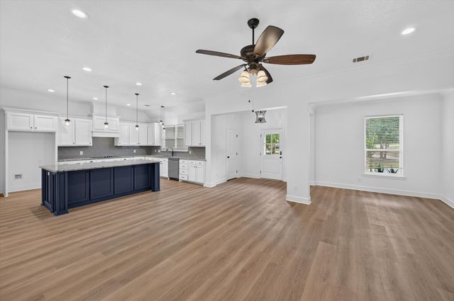 6660 County Road 319, Alvarado, TX 76009