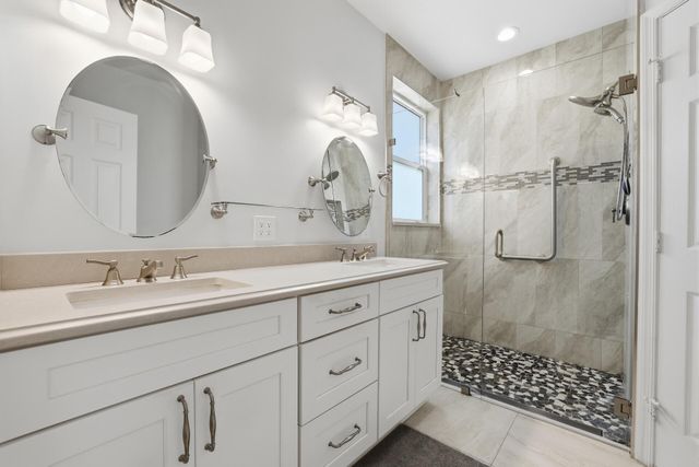 5056 Ventura Drive, Delray Beach, FL 33484