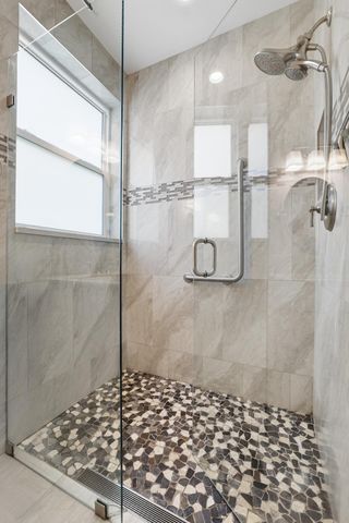 5056 Ventura Drive, Delray Beach, FL 33484