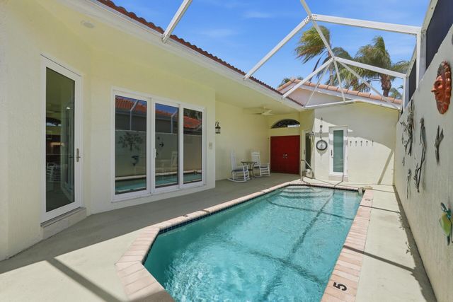 5056 Ventura Drive, Delray Beach, FL 33484