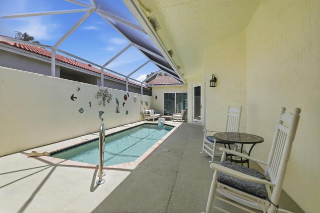 5056 Ventura Drive, Delray Beach, FL 33484