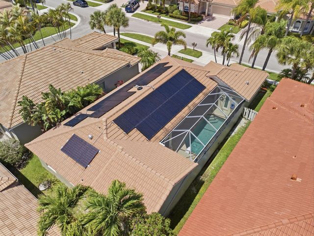 5056 Ventura Drive, Delray Beach, FL 33484