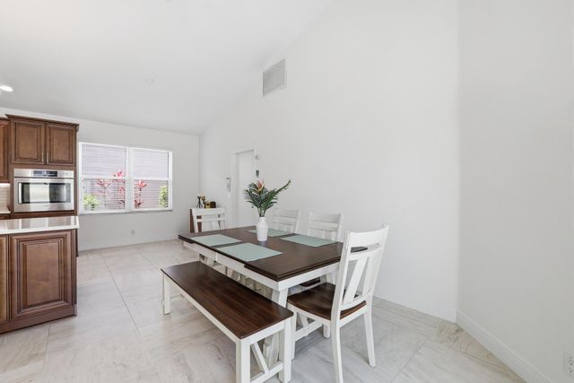 5056 Ventura Drive, Delray Beach, FL 33484