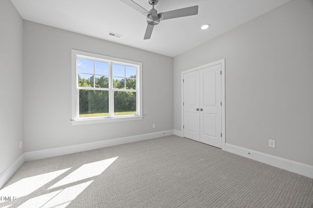 75 Broadleaf Lane, Youngsville, NC 27596