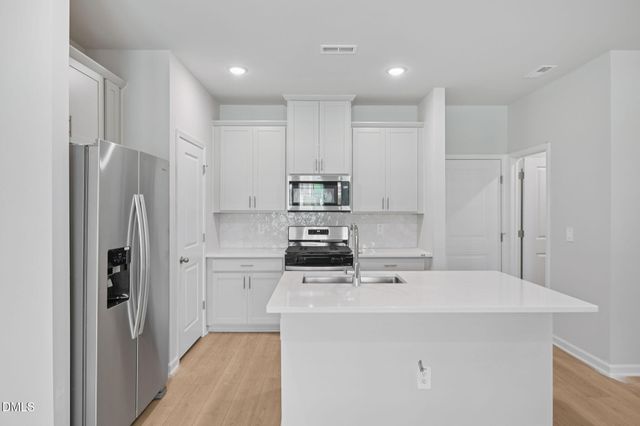 722 Southland Drive, Zebulon, NC 27597