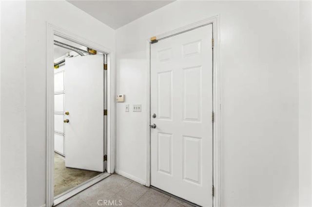 594 E 9th, Upland, CA 91786