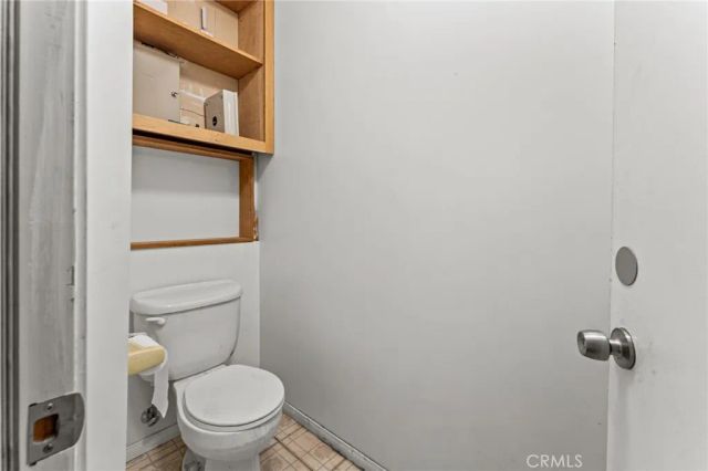 594 E 9th, Upland, CA 91786