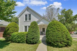 100 Home Park Boulevard, Waterloo, IA 50701