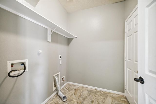 11007 Northam Drive, Tomball, TX 77375