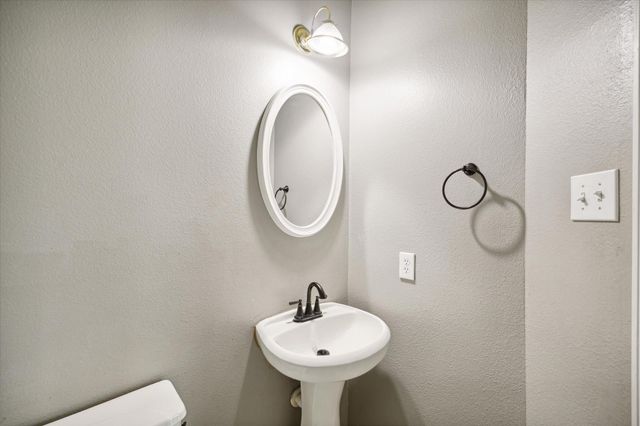 11007 Northam Drive, Tomball, TX 77375