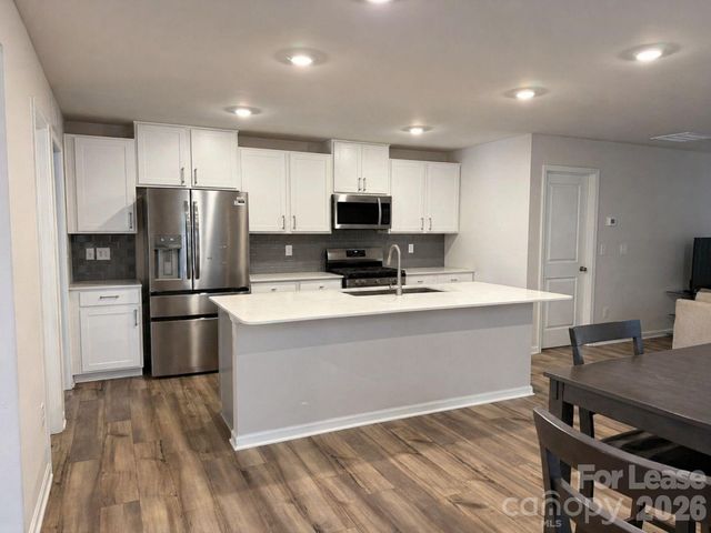 10227 Chatham Run Lane, Charlotte, NC 28262